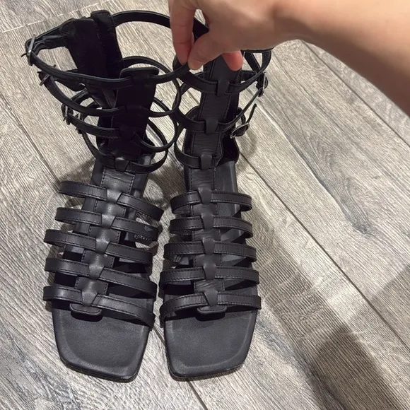 • Jeffrey Campbell • Women’s Gladiator Sandals Black 9