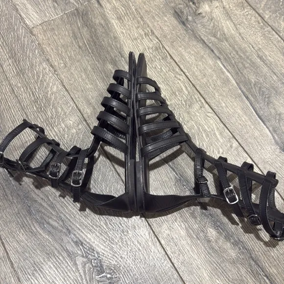 • Jeffrey Campbell • Women’s Gladiator Sandals Black 9