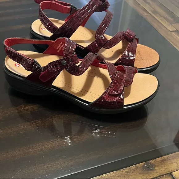 - Revere Miami Red Croc Comfort Leather Sandals Size 7