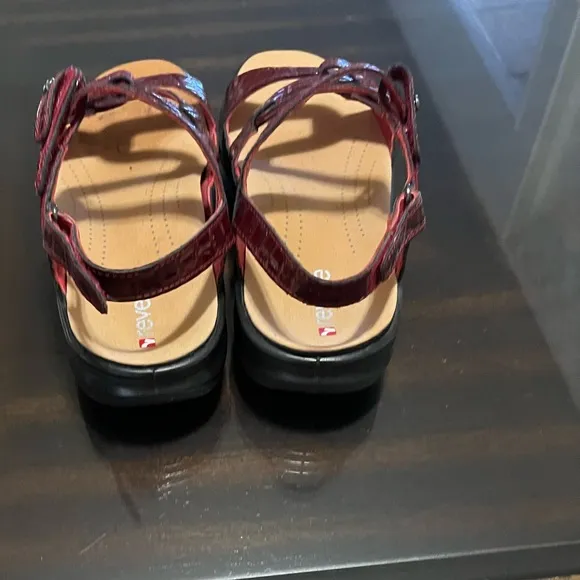 - Revere Miami Red Croc Comfort Leather Sandals Size 7