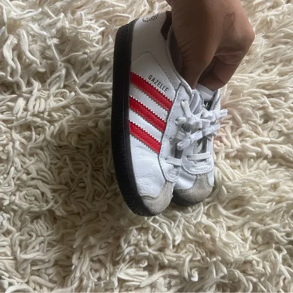 Adidas Kids Hello Kitty Gazelle Shoes - White and Red