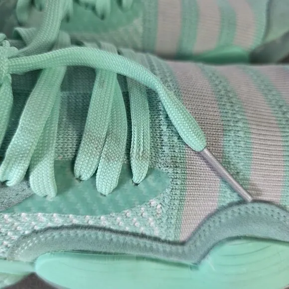 Adidas Trae Young 2 Basketball Shoes IG5333 Mint Green Men Size 11.5 US