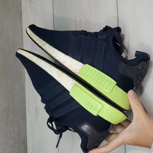 Adidas Ultraboost Mens NMD R1 Outdoor Athletic Running Sneakers shoes sz 10