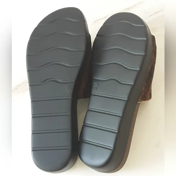 Agave Sky Tan | Black Cow Hide Wedge Comfort Slide Sandals Sz 8 - NWOT