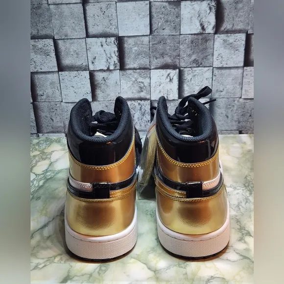 Air Jordan 1 Golf High Gold Toe Men's Size 13 .