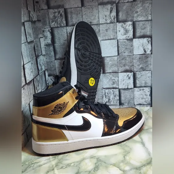 Air Jordan 1 Golf High Gold Toe Men's Size 13 .