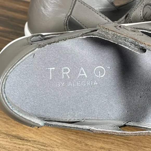 Alegria Traq Treq Women's Size EU 38 Shoes Dove Gray Strappy Smart Sandal