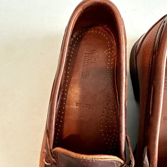 Allen Edmonds Nashua Loafer Mens Size 9  Brown Leather Rubber Sole Tassel