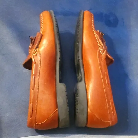 Allen Edmonds Nashua Tassel Loafers Men's Size 9