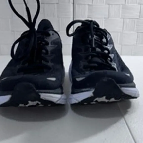 &quot;HOOKA&quot; ONE ,Womens Clifton ,Size 9.5, Athletic,Gym,Workout,Comfy,Running,Active