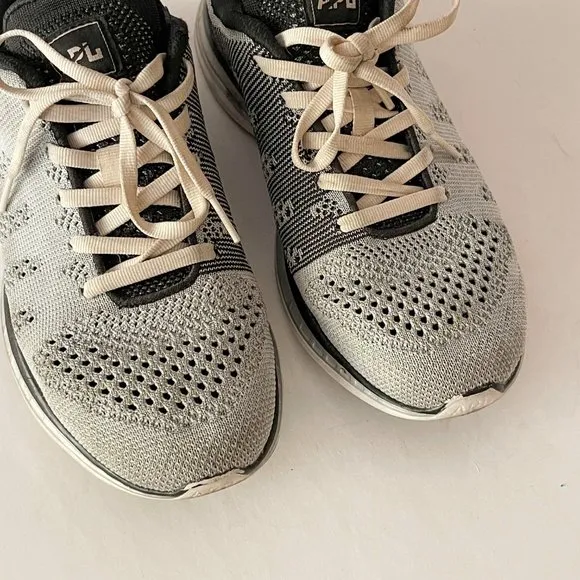 APL Techloom Pro Running Shoes Womens Size 8