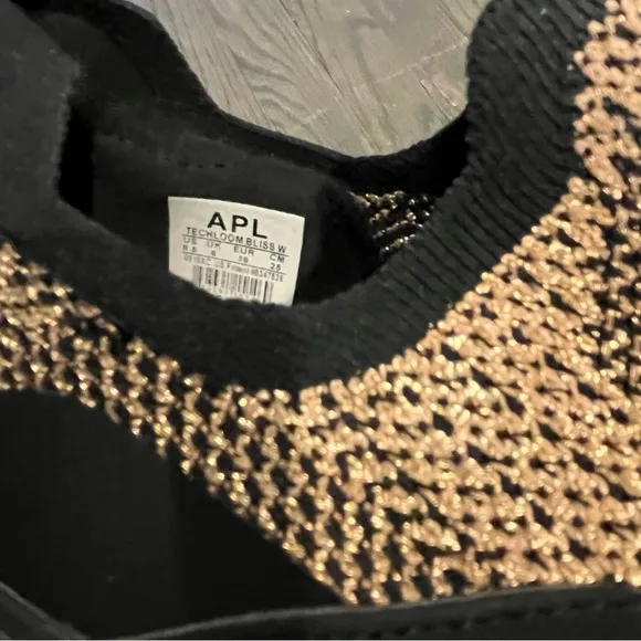APL Womens TechLoom Bliss Shoe Black / Rose Gold / White Size 8.5
