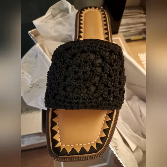 AZALEA WANG Black CROCHET Slide SANDALS brand new WOVEN DESIGN size 8