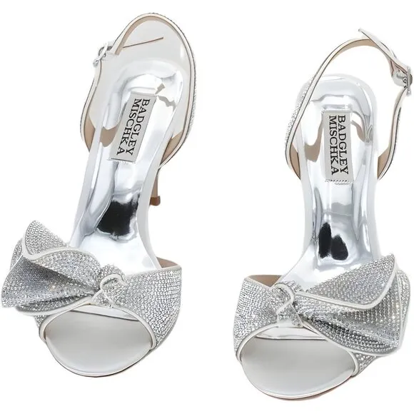 Badgley Mischka Women's Rennie Soft White Heeled Sandal Size 5.5