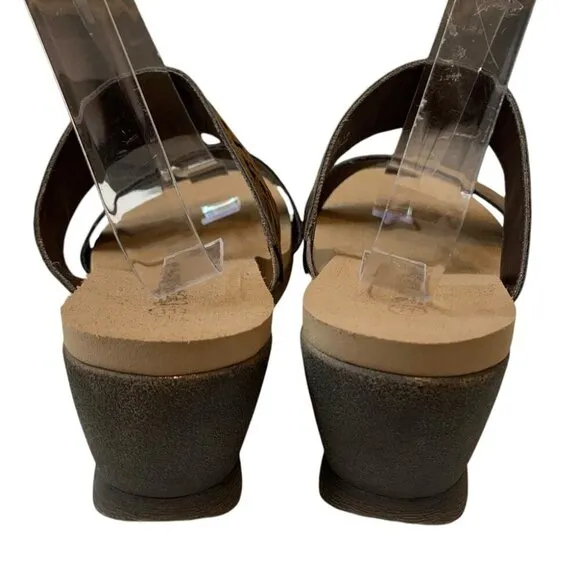 BearPaw Noelle Sandals Womens 11 Brown Wedge Cushioned Comfort Vegan
