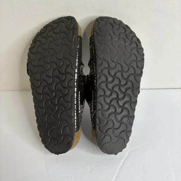 Birkenstock Arizona Women’s 38 (7) Black And Silver Pebble Print Sandals Comfort