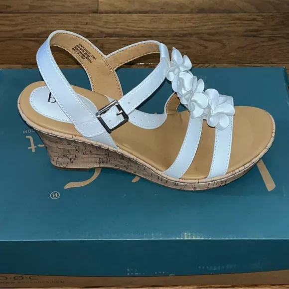 B.O.C. Evita Flower Comfort Wedge Sandals White &amp; Tan Women’s Size 10 NEW
