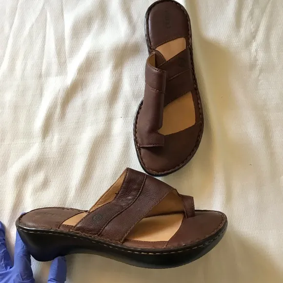 Born Brown Leather Sandals with Asymmetrical Straps