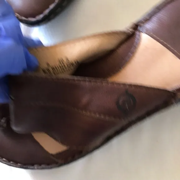 Born Brown Leather Sandals with Asymmetrical Straps
