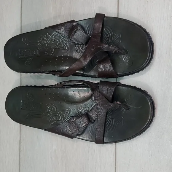 Born Women Comfort Leather Strappy Sandals Flip Flop shoes sz 7