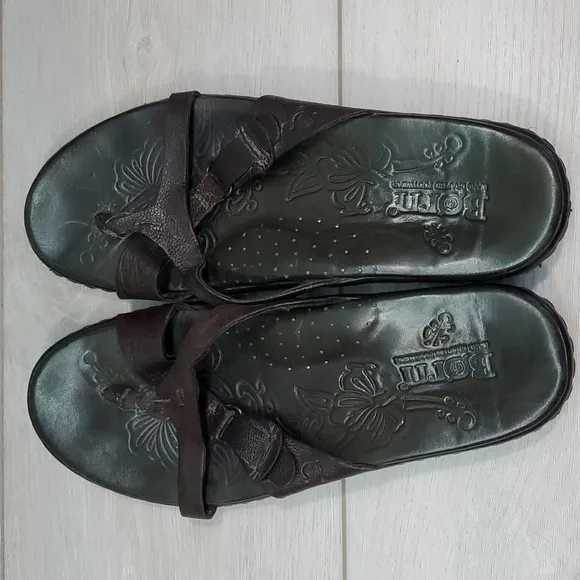 Born Women Comfort Leather Strappy Sandals Flip Flop shoes sz 7