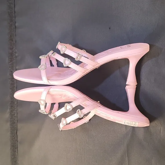 BRAND NEW ALDO BARBIEMULE HEELED SANDAL