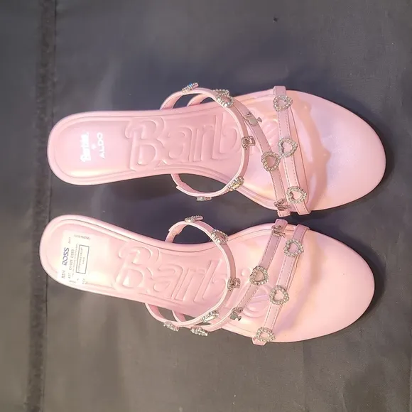 BRAND NEW ALDO BARBIEMULE HEELED SANDAL