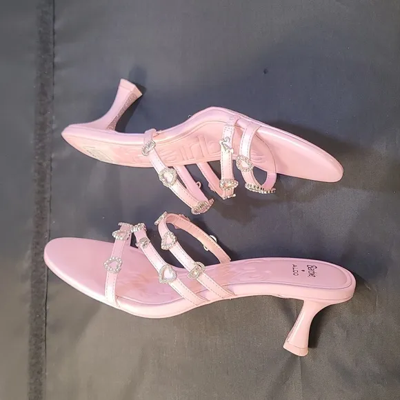 BRAND NEW ALDO BARBIEMULE HEELED SANDAL