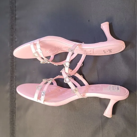 BRAND NEW ALDO BARBIEMULE HEELED SANDAL