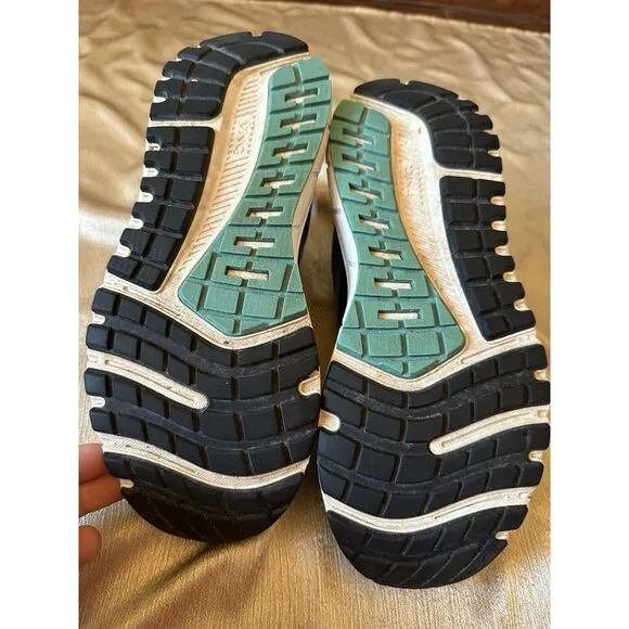 BROOKS Ariel 20 Womens Running Shoes Walking‎ Active Sneakers Black Blue 9 B
