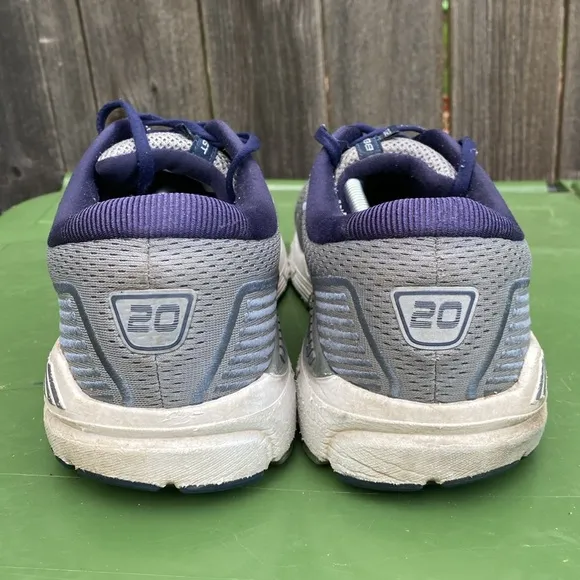 Brooks Beast 20 Running Walking Shoes Men’s Size 13EE Double Wide Grey Blue EUC