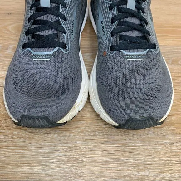 Brooks Transcend 7 Men’s Gray Running Shoes