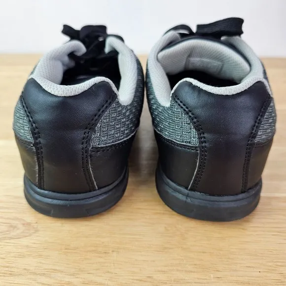 Brunswick Men's Renegade Mesh Grey Bowling Shoes Size 6.5 Comfort Lace Up