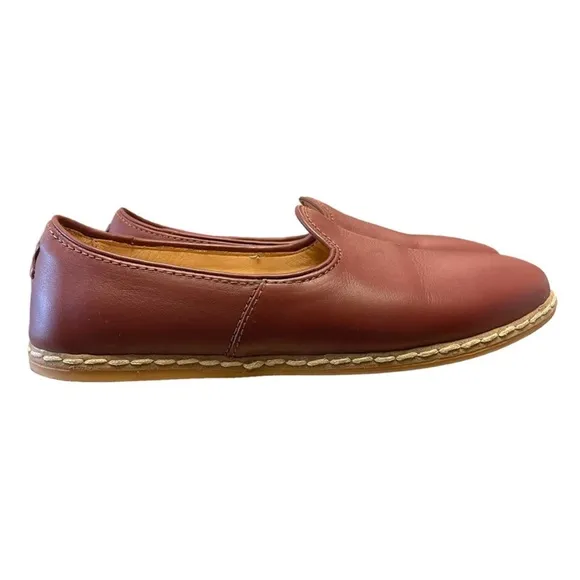 CHARIX Women's Cognac Maroon Red LeatherLoafer Flats Size 38 (8)
