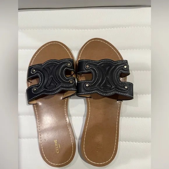 Chic Black Slide Sandals