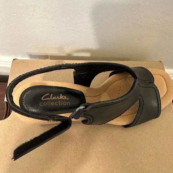 Clarks Black Women's Wedge leather Sandals in black size 7, brand new