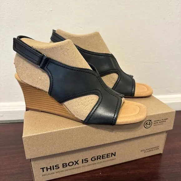 Clarks Black Women's Wedge leather Sandals in black size 7, brand new
