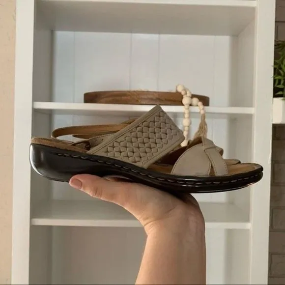Clarks Comfort Open Toe Leather Woven Sling Back Sandals