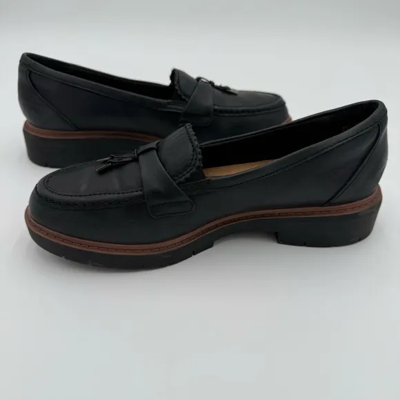 Clarks Westlynn Bella Chunky Lug Sole Tassel Slip On Loafers Flats Shoes 8.5