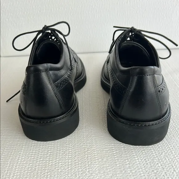 Classic Black Men's Brogue Shoes