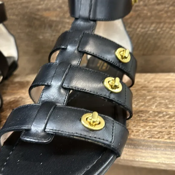 COACH OLETA VACHETTA BLACK LEATHER TURNLOCK ANKLE SANDALS  SIZE 7.5