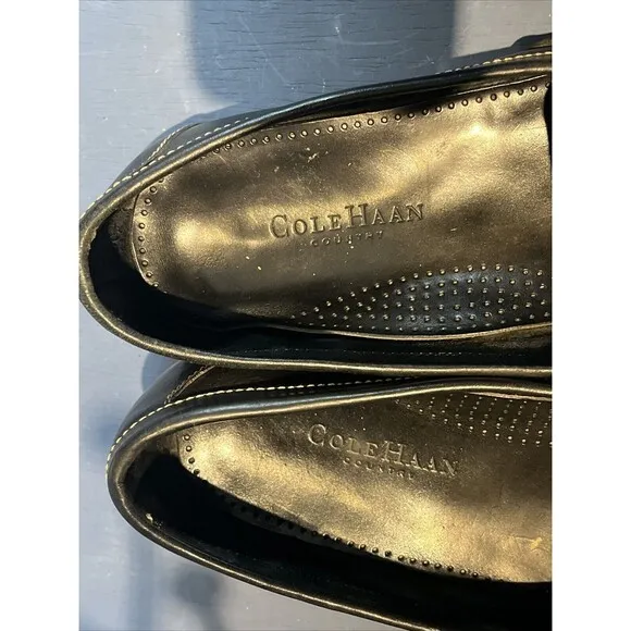 COLE HAAN Mens Size 11 Penny Loafers Dress Shoes Slip On Black Comfort C02431