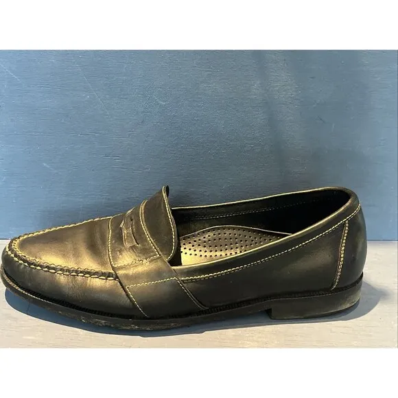 COLE HAAN Mens Size 11 Penny Loafers Dress Shoes Slip On Black Comfort C02431