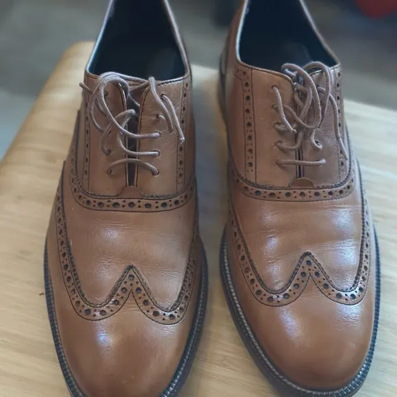 Cole Haan Williams Wingtip Oxford Shoes - British Tan 10.5M - Mint Condition