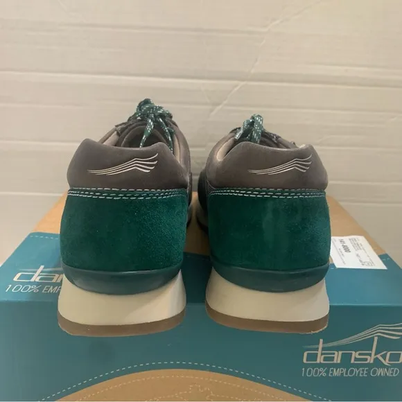 Dansko Gabi Burnished Nubuck Charcoal Comfort Leather Shoes Sneakers Size 7.5.