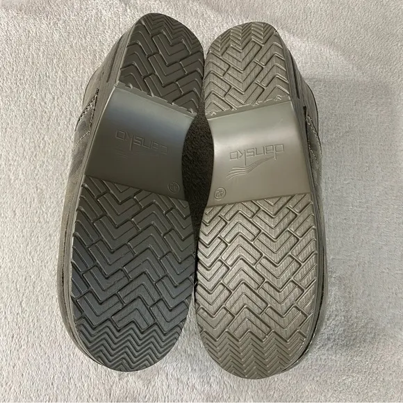 Dansko Pro Clogs Mules EU 42 Women 12 Men 9 Camo Suede Shoes Slip On Comfort NEW