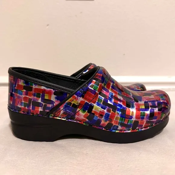 Dansko Professional Nurse's Shoes | Color Block Patent Women's Clogs.