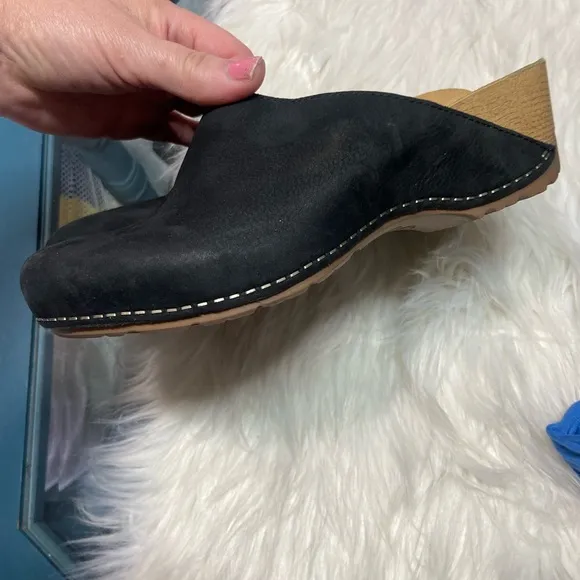 Dansko Women's Black Clogs