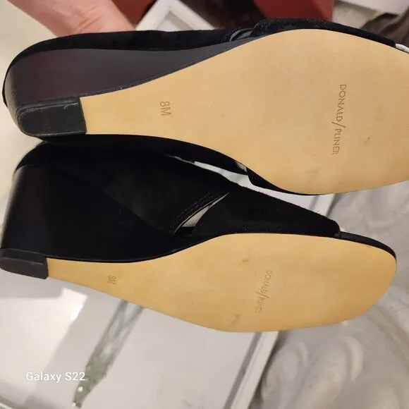 Donald J Pliner SILA 2 Black Wedge Sandals. NIB. Size: various