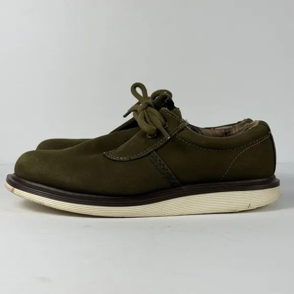 Dr. Martens Regan Mens Green Canvas Shoes Size 7 Mens - 9 Women's EUC!